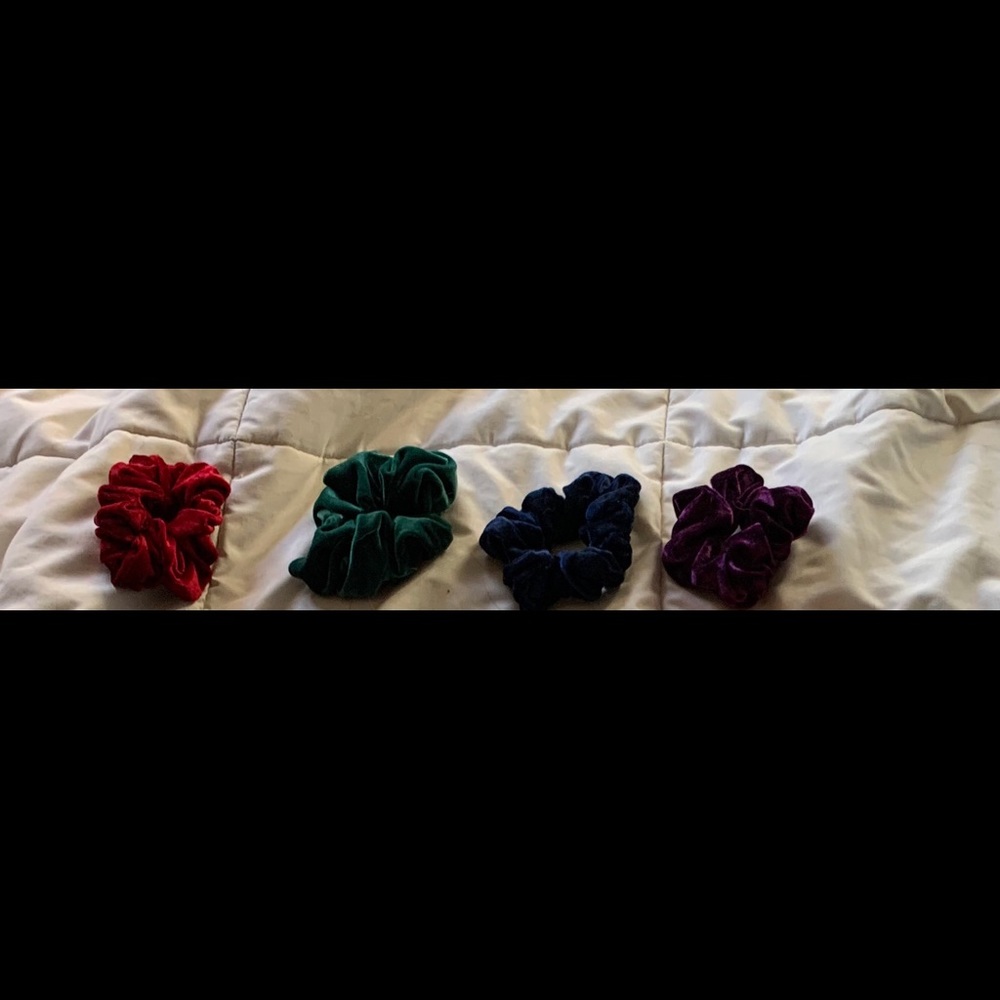 scrunchies